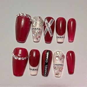 Custom Handmade Reusable Red And White Designer Press On Nails